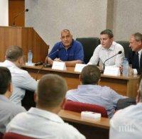 Бойко Борисов притеснен: Безработните не искат да работят

