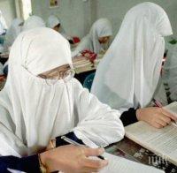 Държавата се захваща с мюсюлманските училища