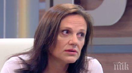 психиатър възможно издирваният полицията убиец майка дядо разхожда свобода все агресивен