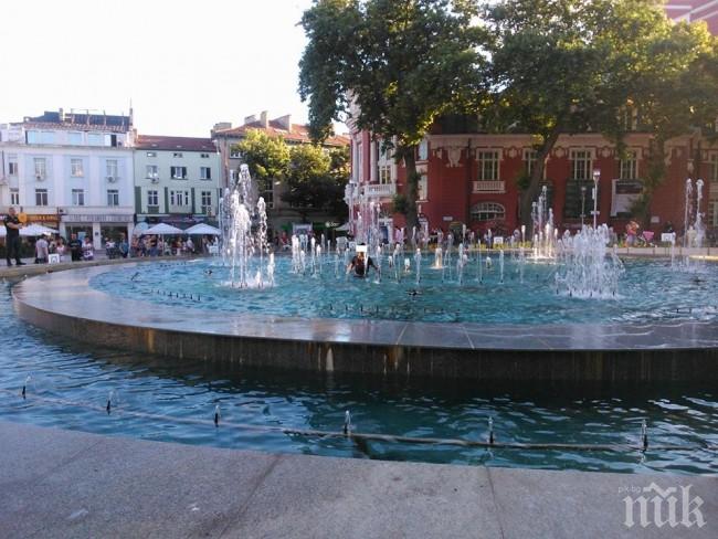 Изложба събира артисти от 10 държави във Варна