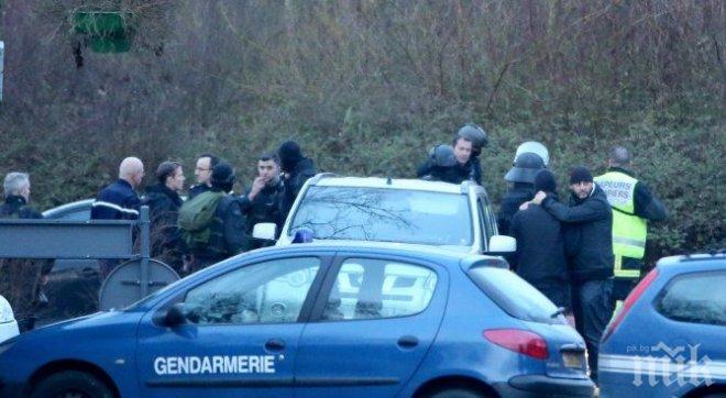 Близък на единия от атентаторите в църквата в Сент Етиен дю Рувре е арестуван