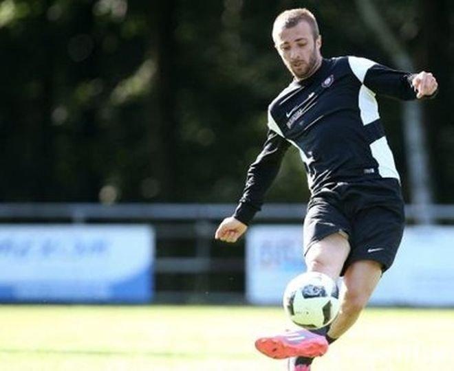 Мартин Тошев с едно полувреме за Ерцгебирге Ауе