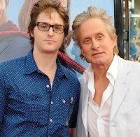 Синът на Майкъл Дъглас излезе от затвора