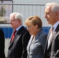 Меркел и Гаук участваха в панихида за загиналите в Мюнхен