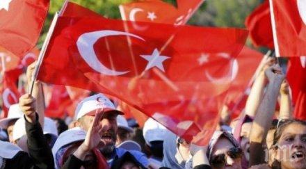 cnn turk турски генерал критични послания опита преврат страната