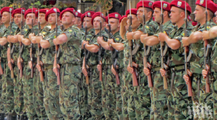 отбелязваме 100 години марша велик нашият войник химн