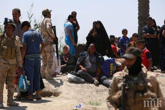 Каналджии с 32-ма иракчани спипани при акция на ДАНС и полицията