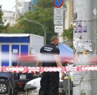 ПЪРВО В ПИК! Американски кинаджии блокираха центъра на София (снимки)