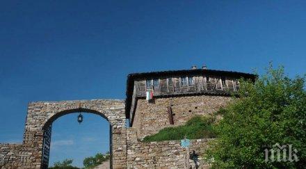 манастири прибират стотици левове такса паркинг снимка