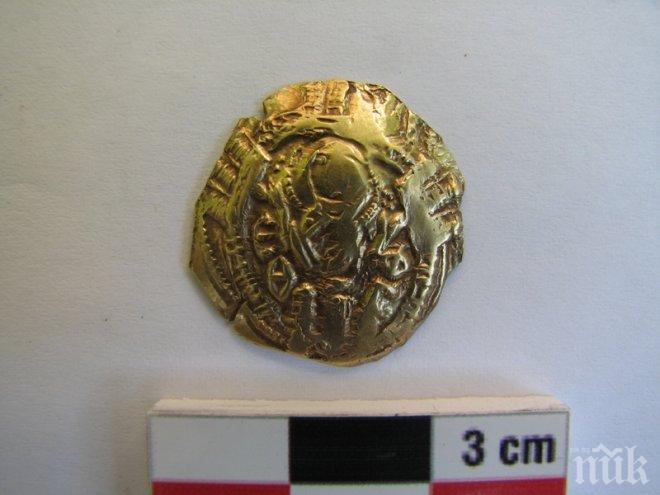 Археолози откриха уникална златна монета на Калиакра