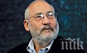 Нобелистът Джоузеф Стиглиц е напуснал комитета за „Панама Пейпърс“