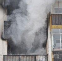 От последните минути! Пожар избухна в жилище във Варна, има пострадал