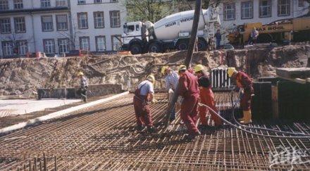 инспектори запечатаха строителни обекта софия