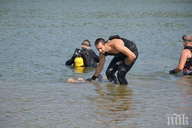 Още търсят удавника в Дунав при Русе 