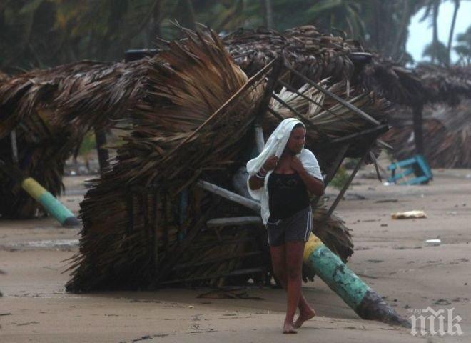 38 души загинаха от бурята Ърл в Мексико