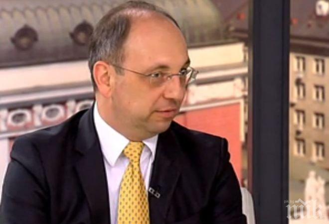 Бивш министър отсече: Няма да има поскъпване с влизането на еврото 