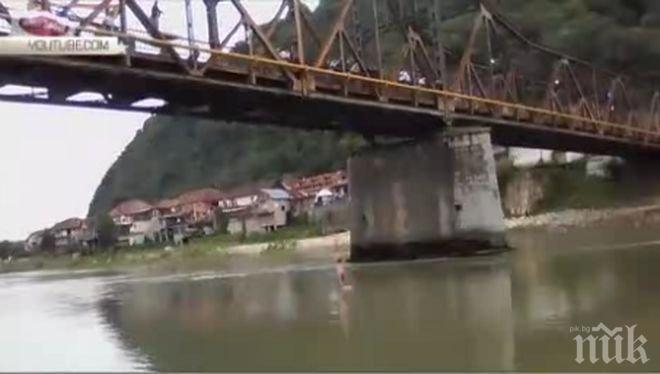 Жестока трагедия: Спортист загина след скок във вода (ВИДЕО)