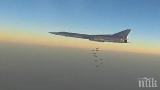 ЕКСКЛУЗИВНО: Съкрушителният удар на руските Ту-22М3 унищожил голямо количество терористи! Ето какво остана от лагера (ВИДЕО)
