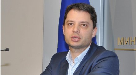 делян добрев упрекна дкевр късното сваляне тока