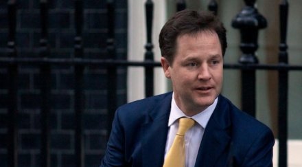 британски вицепремиер свиква министрите мерки българи румънци