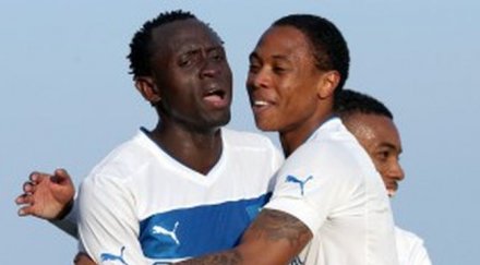 левски срази акулите херо карвальо два гола