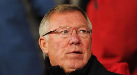 сър алекс спира криситано роналдо мачете пистолет