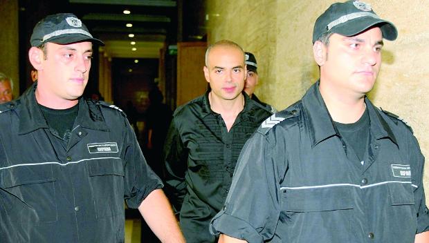 Разпитват Наглите за отвлечената щерка на Брендо