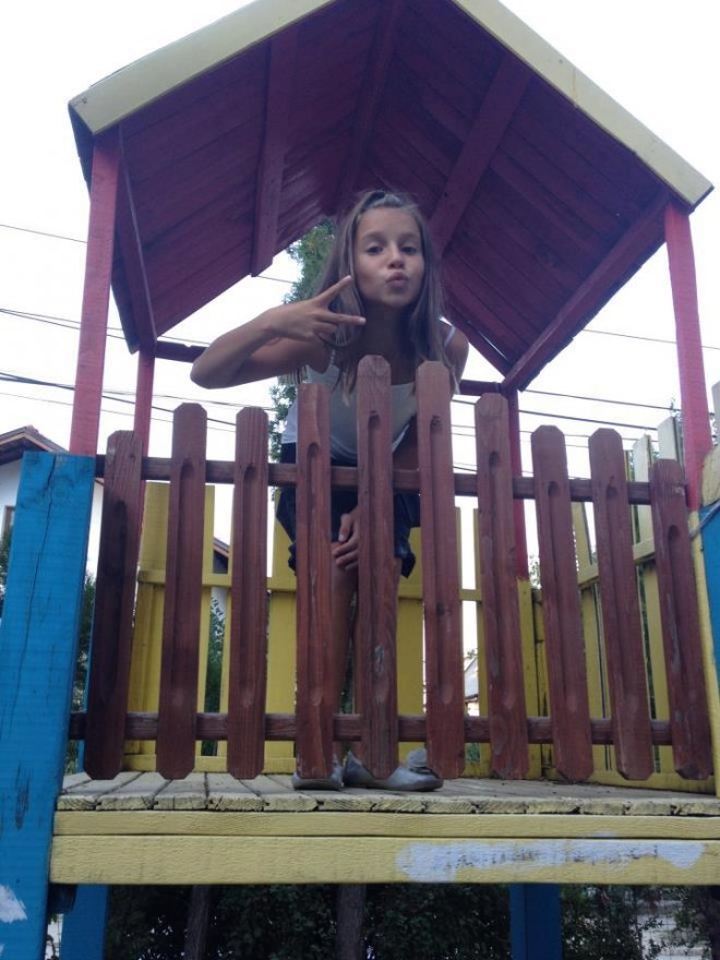 Имотите на малката Лара 