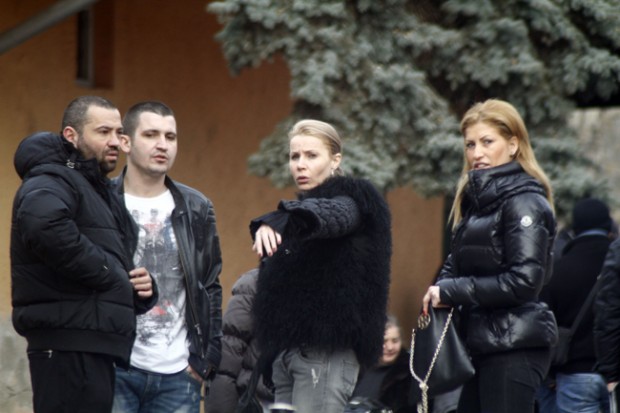 Телефонният секретар на Моника, майка на отвлечената Лара: Затворете веднага!