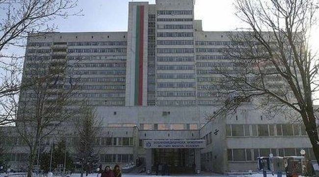 Шефът на Военна болница: Няма опасност за живота на простреляния гард