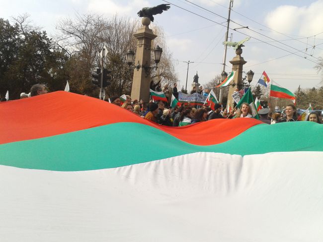 Организаторите на протестите: Имаме списък с експерти за властта