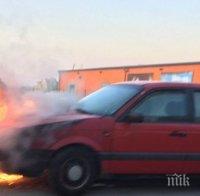 Две коли изгоряха посред нощ в Царево