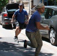 СУПЕР ЕКШЪН В ПИК! Доставчик на 