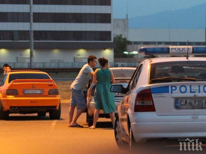 Екшън в Бургас! Нахакана шофьорка без книжка спретна луда гонка с полицията