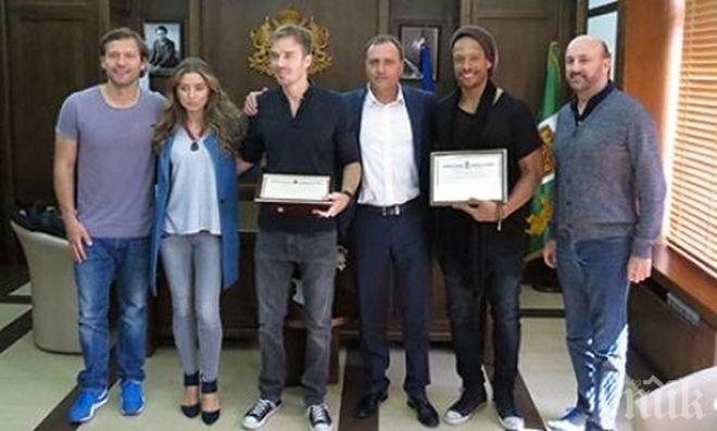 Холивудска звезда гостува в Банско, вижте кой е той 