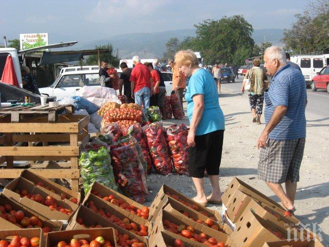 Хайде на зимнината:Паднаха цените на едро на плодовете и зеленчуците