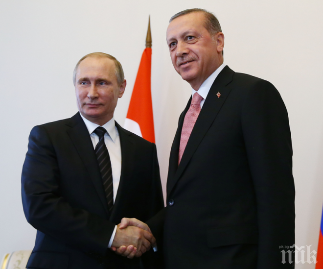 България сплескана в ръкостискането на Путин и Ердоган