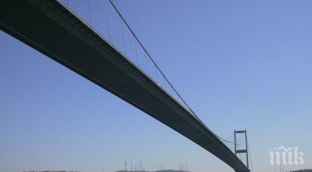 драма босфора катастрофа кораби блокира движението ранени