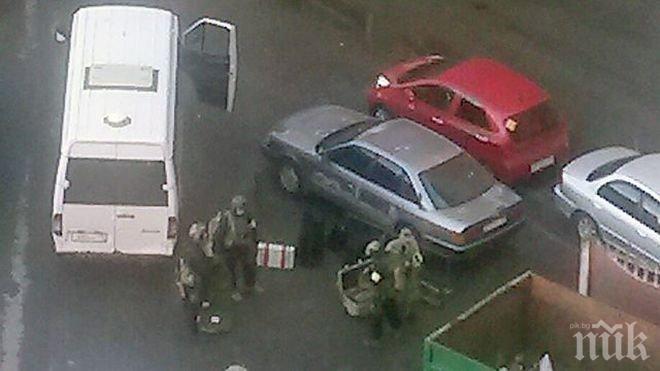Ужас в Санкт-Петербург! Два взрива разтърсиха града, полицията ликвидира барикадирали се терористи (ВИДЕО)