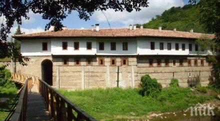 килифаревския манастир търси средства нов мост