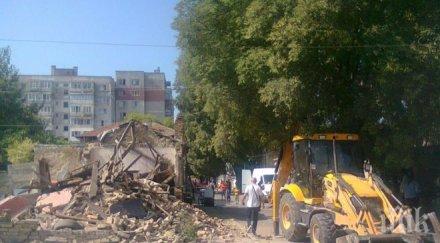 ексклузивно суматоха максуда варна дойдоха багерите събарят наред