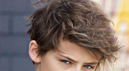 вижте красивото момче земята годишно австралийче