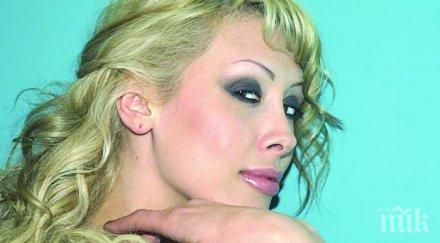 горещо виолета здравкова наля отзад снимка