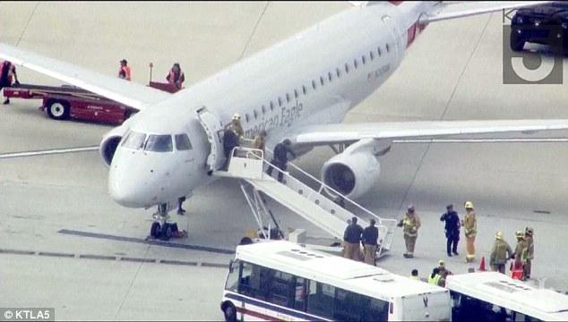 Тревога на летището в Манчестър! Евакуация на терминал 2 заради изоставена чанта