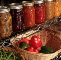  ЕКСКЛУЗИВНО: Паника в Германия, става страшно! Съветват с брошура населението да се запасява с консерви като за война! (СНИМКИ)