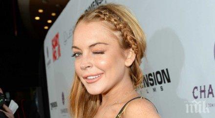 канят линдзи лоън руско ток шоу поиска среща путин