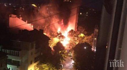 страшно пловдив пламна варна гори заведение центъра три пожарни овладеят стихията снимка