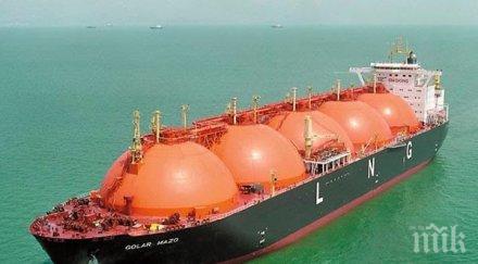 първият танкер втечнен природен газ сащ пристигна китай