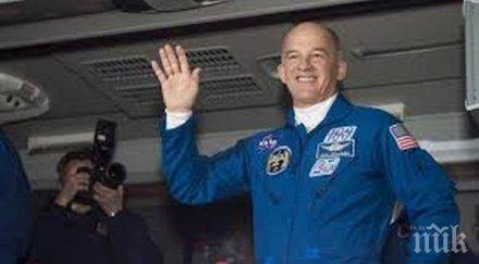 годишен астронавт подобри рекорда сащ дни космоса