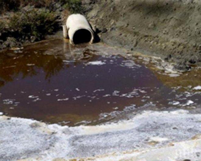 Пишат акт за незаконен канал за отпадъчни води в Садово